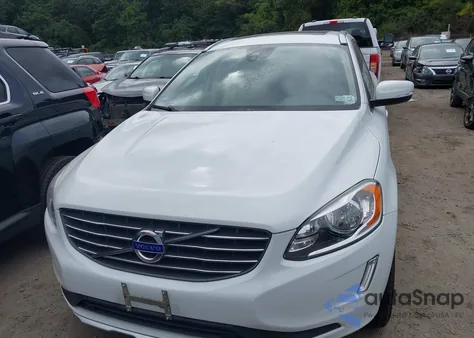 2015 Volvo Xc60 T5/T5 Premier из США, поврежденный, VIN YV4612RK1F2711675